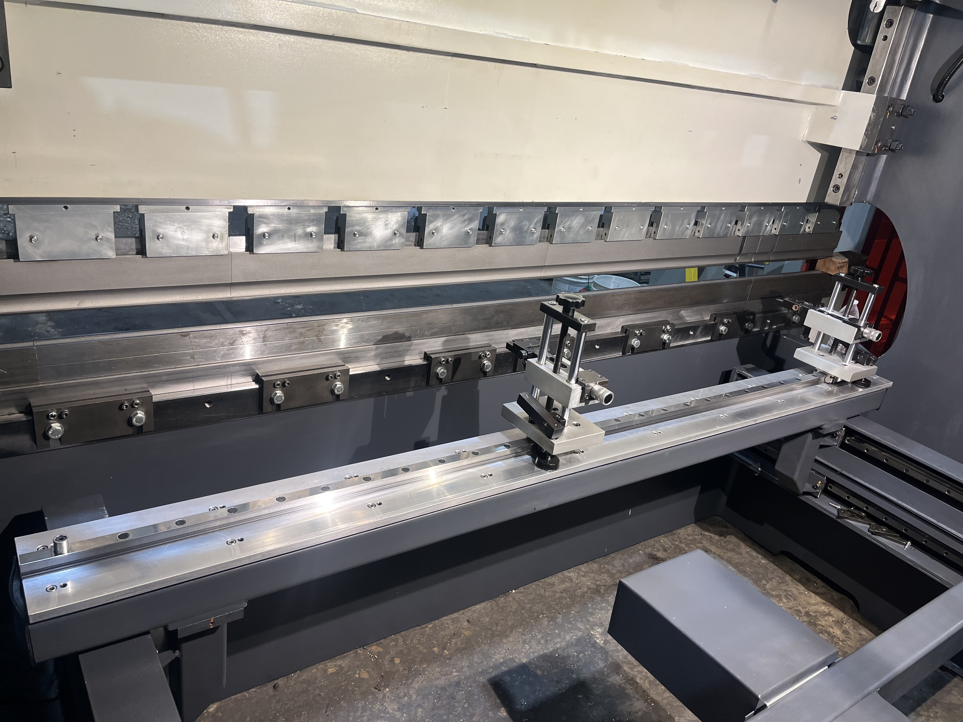 148 Ton  X 10’ Dener Smart DSXL 135-3000 CNC Press Brake